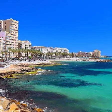 Costa De Verano With Swimming Pool In The Center Of Apartment