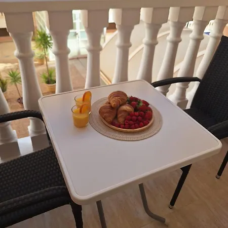 Apartment Costa De Verano With Swimming Pool In The Center Of