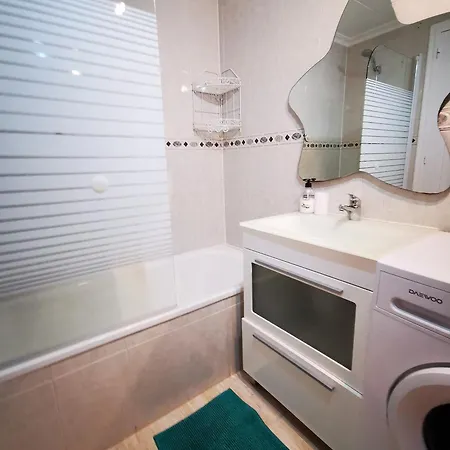 Costa De Verano With Swimming Pool In The Center Of Apartment *