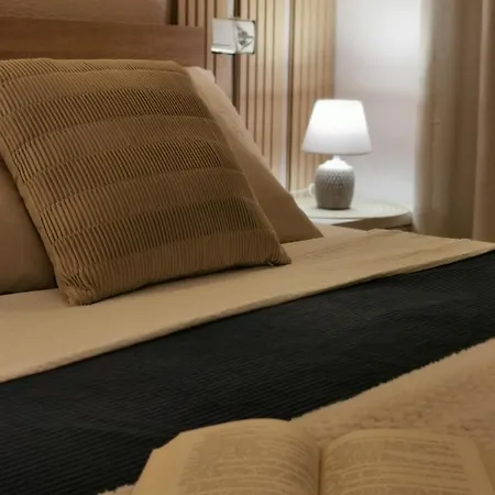 Costa De Verano With Swimming Pool In The Center Of Apartment